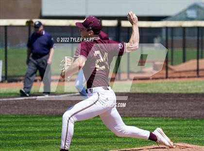 Thumbnail 1 in Danville vs. Brebeuf Jesuit Preparatory (IHSAA 3A Sectional Semi-Final) photogallery.
