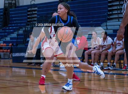 Thumbnail 3 in Kahuku vs Canyon View (Imua Invitational) photogallery.