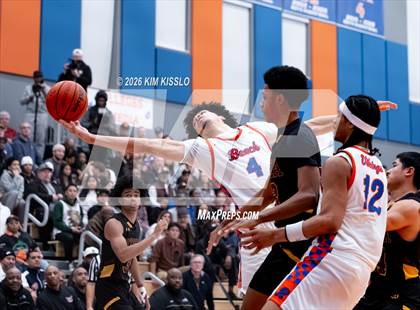 Thumbnail 2 in O'Dea @ Rainier Beach photogallery.