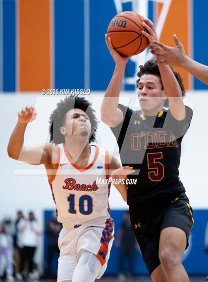 Thumbnail 2 in O'Dea @ Rainier Beach photogallery.