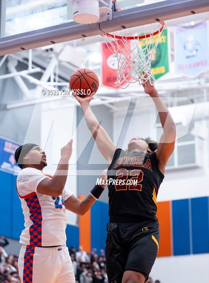 Thumbnail 2 in O'Dea @ Rainier Beach photogallery.