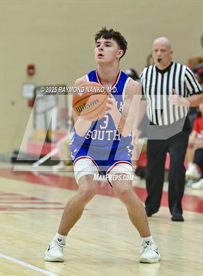 Thumbnail 2 in Indiana Futures All Star Game photogallery.