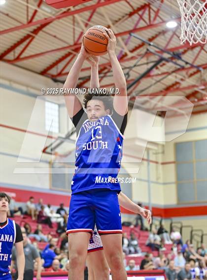 Thumbnail 2 in Indiana Futures All Star Game photogallery.