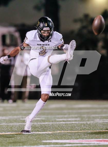 Thumbnail 3 in   Northview @ Harvard-Westlake photogallery.