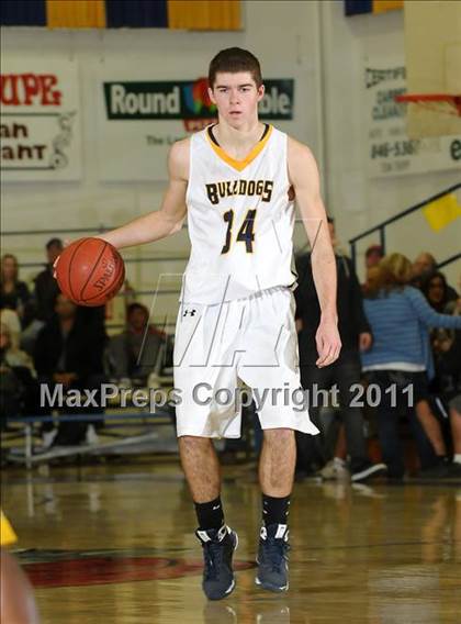 Thumbnail 1 in St. Francis vs. Gridley (G.I.B.T.) photogallery.