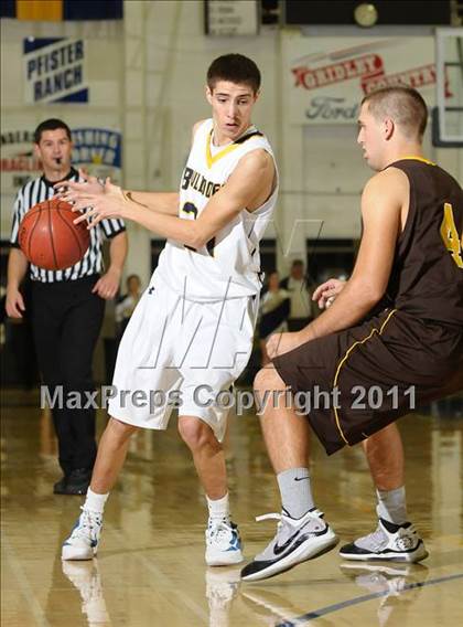 Thumbnail 2 in St. Francis vs. Gridley (G.I.B.T.) photogallery.