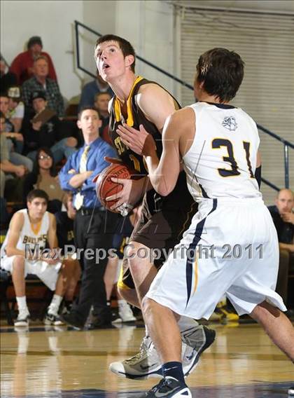 Thumbnail 3 in St. Francis vs. Gridley (G.I.B.T.) photogallery.