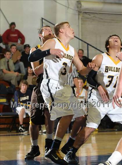 Thumbnail 2 in St. Francis vs. Gridley (G.I.B.T.) photogallery.