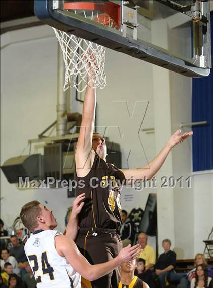 Thumbnail 1 in St. Francis vs. Gridley (G.I.B.T.) photogallery.