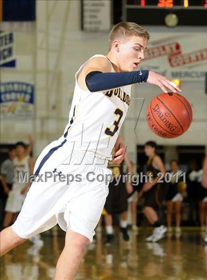 Thumbnail 1 in St. Francis vs. Gridley (G.I.B.T.) photogallery.