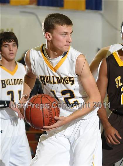 Thumbnail 2 in St. Francis vs. Gridley (G.I.B.T.) photogallery.