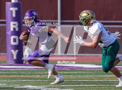 Thumbnail 3 in Casa Grande @ Petaluma photogallery.