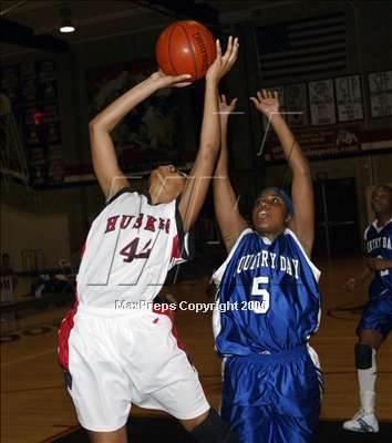 Thumbnail 2 in La Jolla Coutry Day vs. Centennial (Ayala Extravaganza) photogallery.