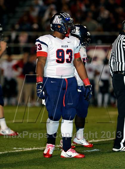 Thumbnail 2 in Allen vs Lake Highlands (UIL 5A Bi-District Playoff) photogallery.