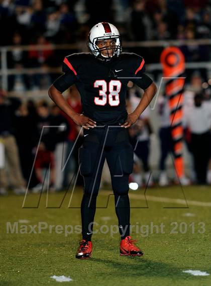 Thumbnail 1 in Allen vs Lake Highlands (UIL 5A Bi-District Playoff) photogallery.