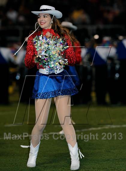 Thumbnail 3 in Allen vs Lake Highlands (UIL 5A Bi-District Playoff) photogallery.