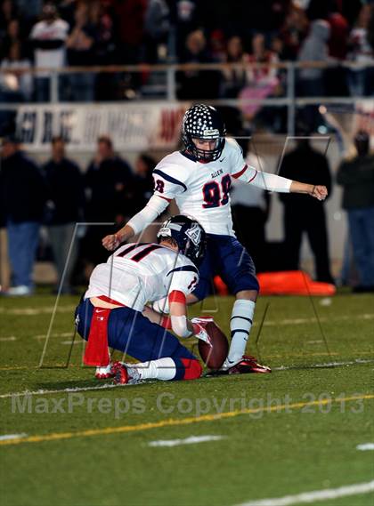 Thumbnail 3 in Allen vs Lake Highlands (UIL 5A Bi-District Playoff) photogallery.