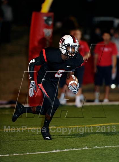 Thumbnail 2 in Allen vs Lake Highlands (UIL 5A Bi-District Playoff) photogallery.