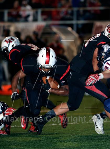 Thumbnail 3 in Allen vs Lake Highlands (UIL 5A Bi-District Playoff) photogallery.