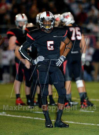 Thumbnail 3 in Allen vs Lake Highlands (UIL 5A Bi-District Playoff) photogallery.
