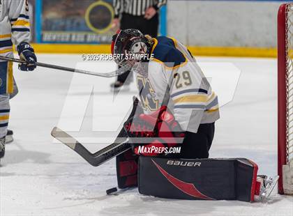 Thumbnail 1 in Shaler Area @ Mars (PIHL 1A Quarter Final) photogallery.