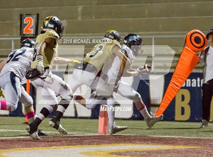 Thumbnail 2 in Bonita Vista vs. Otay Ranch photogallery.