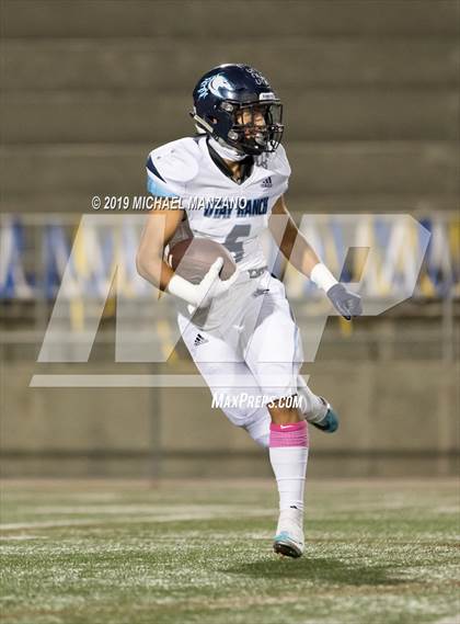 Thumbnail 1 in Bonita Vista vs. Otay Ranch photogallery.