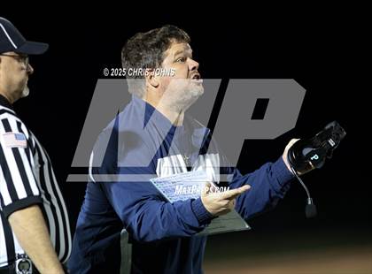 Thumbnail 2 in Rochester vs Waterloo (IHSA 5A Second Round) photogallery.