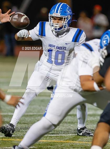 Thumbnail 1 in La Habra @ Northview photogallery.