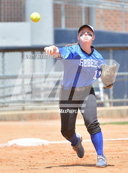 Thumbnail 3 in Parkwood vs. South Granville (NCHSAA 2A Final Game 2) photogallery.