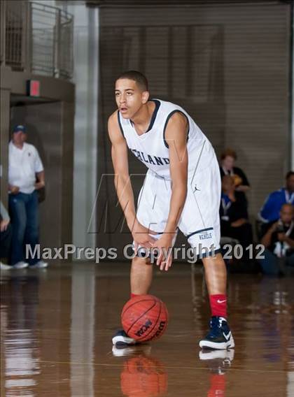 Thumbnail 2 in Plano West vs. Richland (Whataburger Tournament) photogallery.