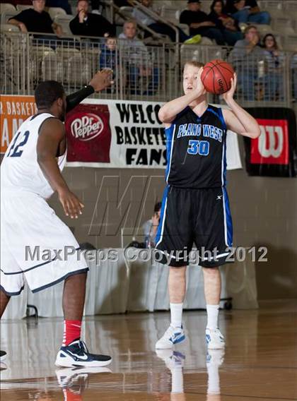 Thumbnail 3 in Plano West vs. Richland (Whataburger Tournament) photogallery.