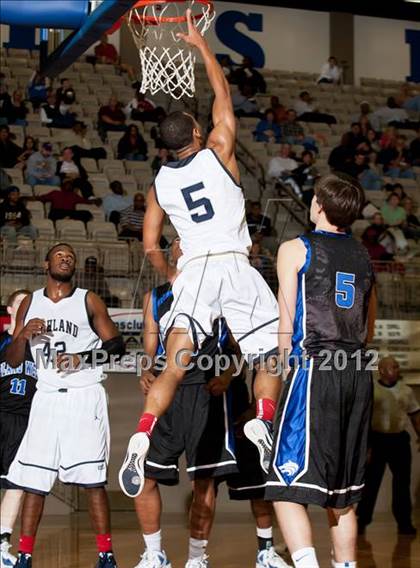 Thumbnail 1 in Plano West vs. Richland (Whataburger Tournament) photogallery.