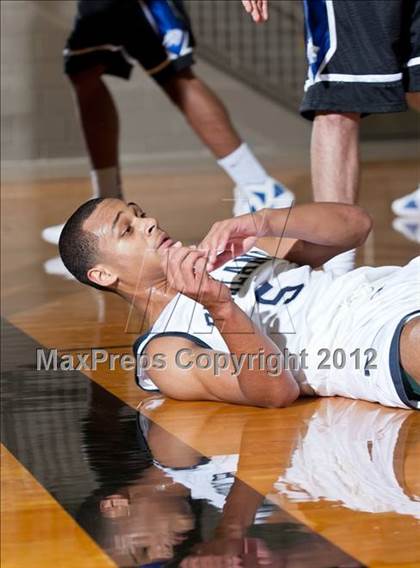 Thumbnail 2 in Plano West vs. Richland (Whataburger Tournament) photogallery.