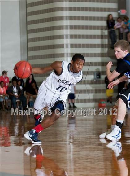 Thumbnail 3 in Plano West vs. Richland (Whataburger Tournament) photogallery.