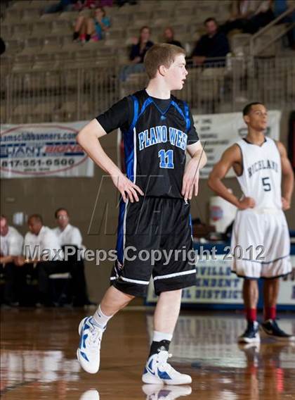 Thumbnail 2 in Plano West vs. Richland (Whataburger Tournament) photogallery.