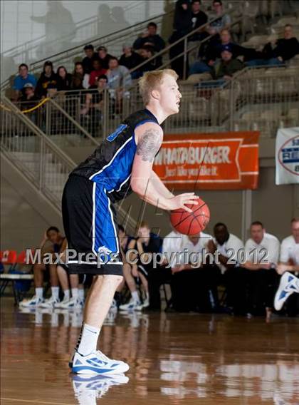 Thumbnail 1 in Plano West vs. Richland (Whataburger Tournament) photogallery.
