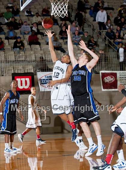 Thumbnail 1 in Plano West vs. Richland (Whataburger Tournament) photogallery.