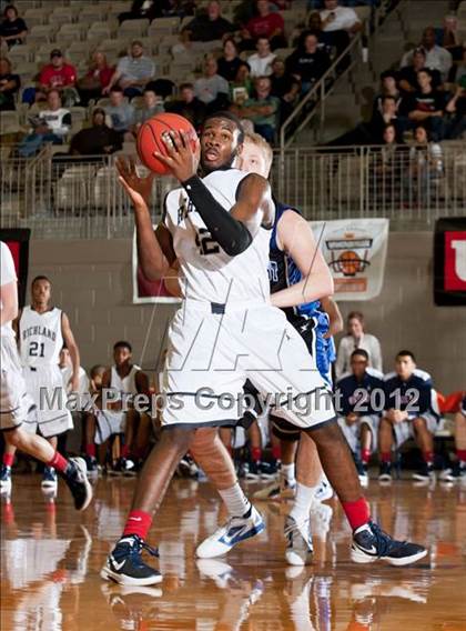 Thumbnail 3 in Plano West vs. Richland (Whataburger Tournament) photogallery.