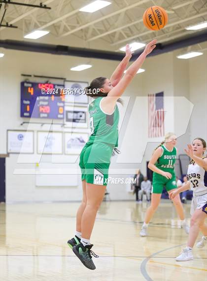 Thumbnail 2 in Summit Academy vs. South Summit (South Mountain Holiday Classic) photogallery.