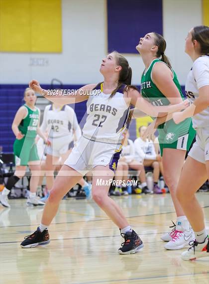 Thumbnail 1 in Summit Academy vs. South Summit (South Mountain Holiday Classic) photogallery.