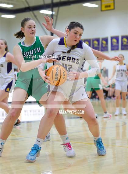 Thumbnail 3 in Summit Academy vs. South Summit (South Mountain Holiday Classic) photogallery.