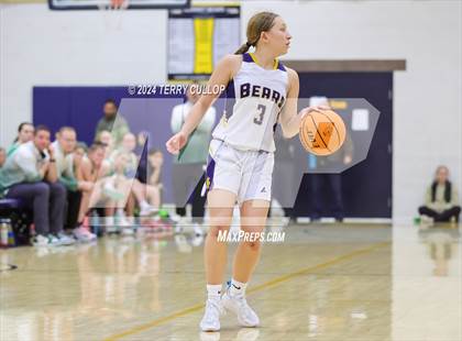 Thumbnail 2 in Summit Academy vs. South Summit (South Mountain Holiday Classic) photogallery.