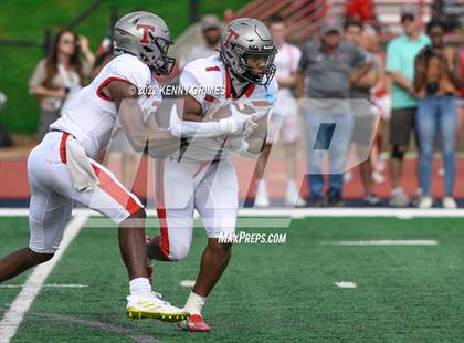 Thumbnail 2 in Thompson vs. Buford photogallery.