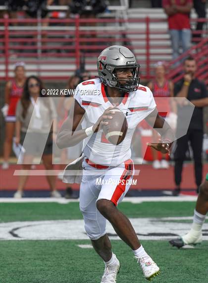 Thumbnail 3 in Thompson vs. Buford photogallery.