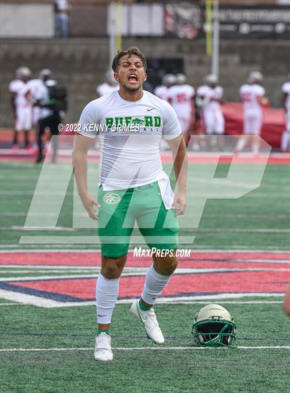 Thumbnail 1 in Thompson vs. Buford photogallery.