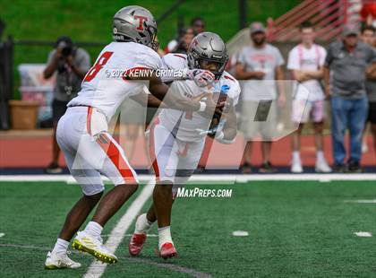 Thumbnail 3 in Thompson vs. Buford photogallery.