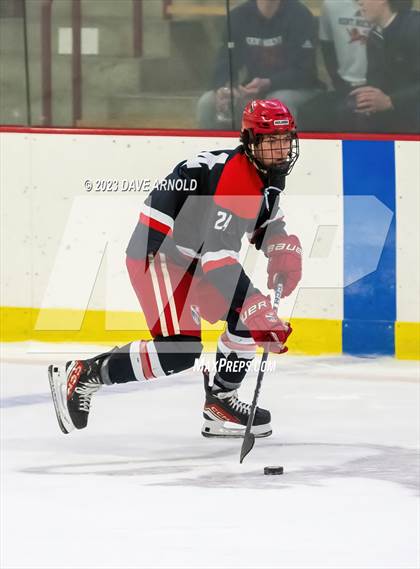 Thumbnail 3 in Frederick Gunn vs. New Hampton School (Exeter Invitational) photogallery.
