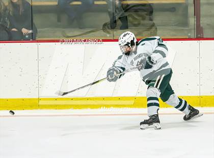 Thumbnail 3 in Frederick Gunn vs. New Hampton School (Exeter Invitational) photogallery.