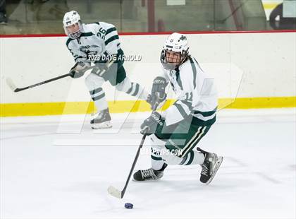 Thumbnail 3 in Frederick Gunn vs. New Hampton School (Exeter Invitational) photogallery.